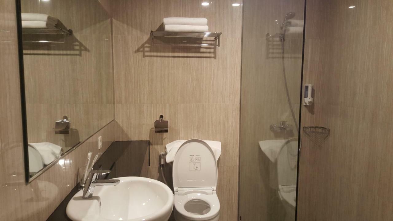 Arkeo Hotel Bandung Exterior photo
