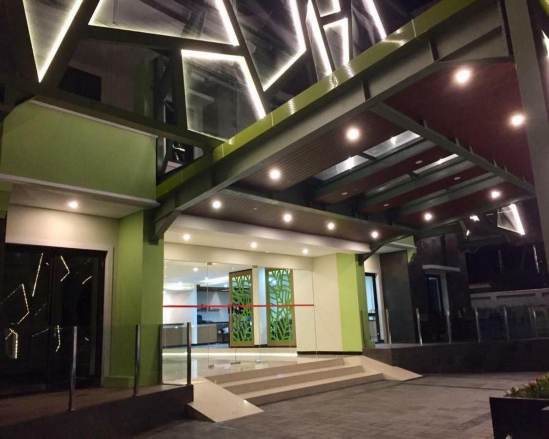 Arkeo Hotel Bandung Exterior photo